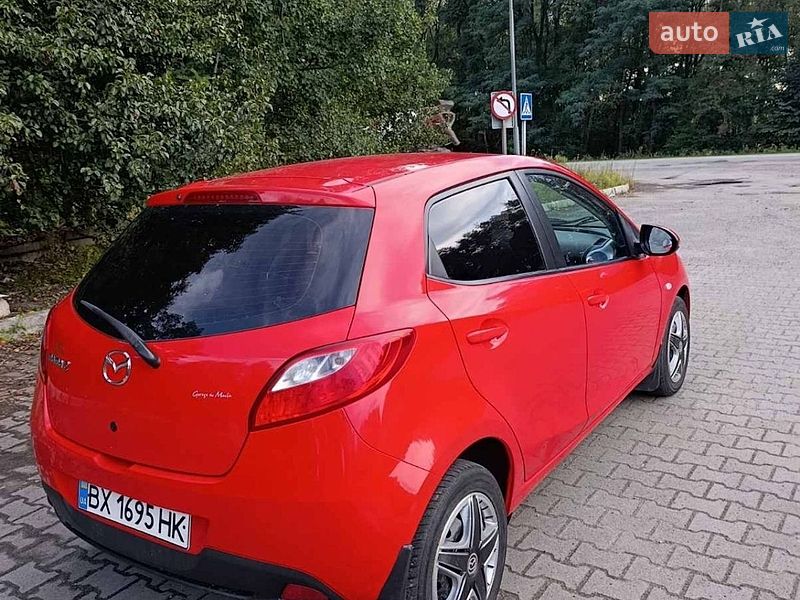 Хэтчбек Mazda 2 2009 в Славуте