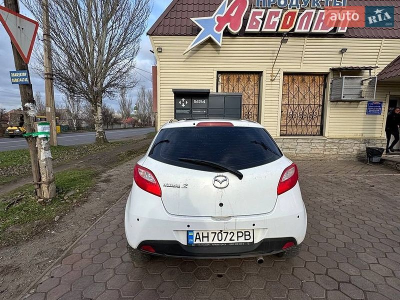 Хетчбек Mazda 2 2007 в Кривому Розі