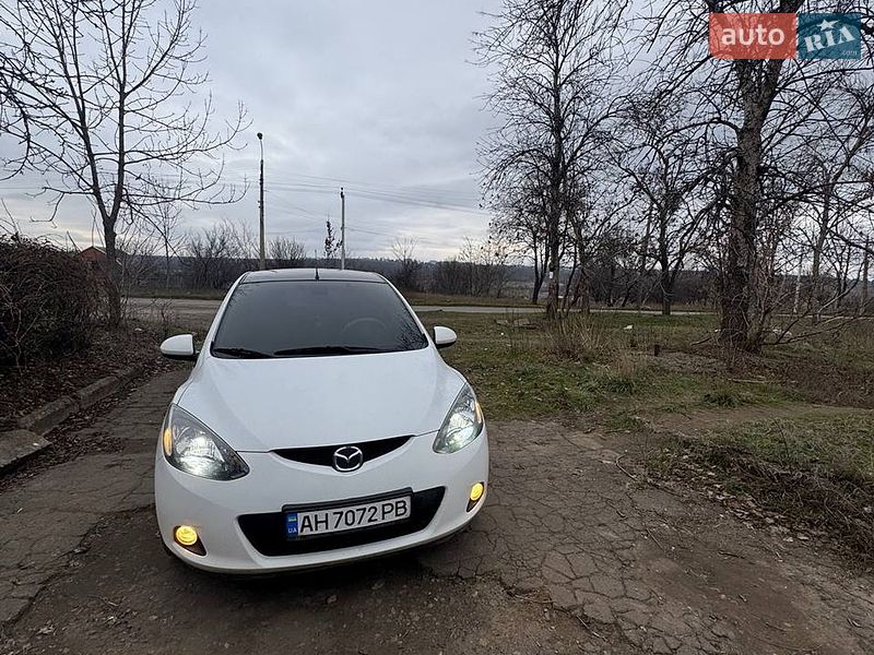Хетчбек Mazda 2 2007 в Кривому Розі