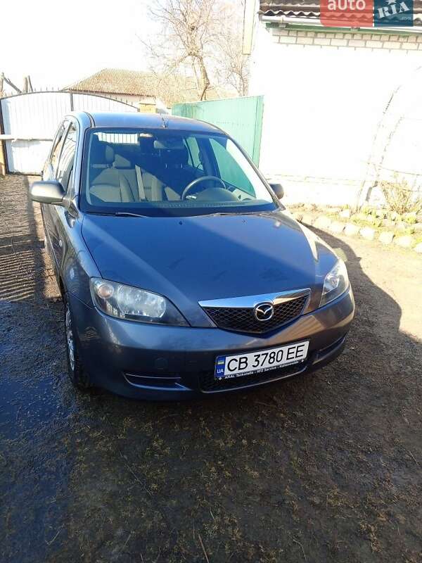 Хэтчбек Mazda 2 2005 в Чернигове