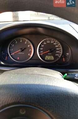 Хэтчбек Mazda 2 2005 в Чернигове