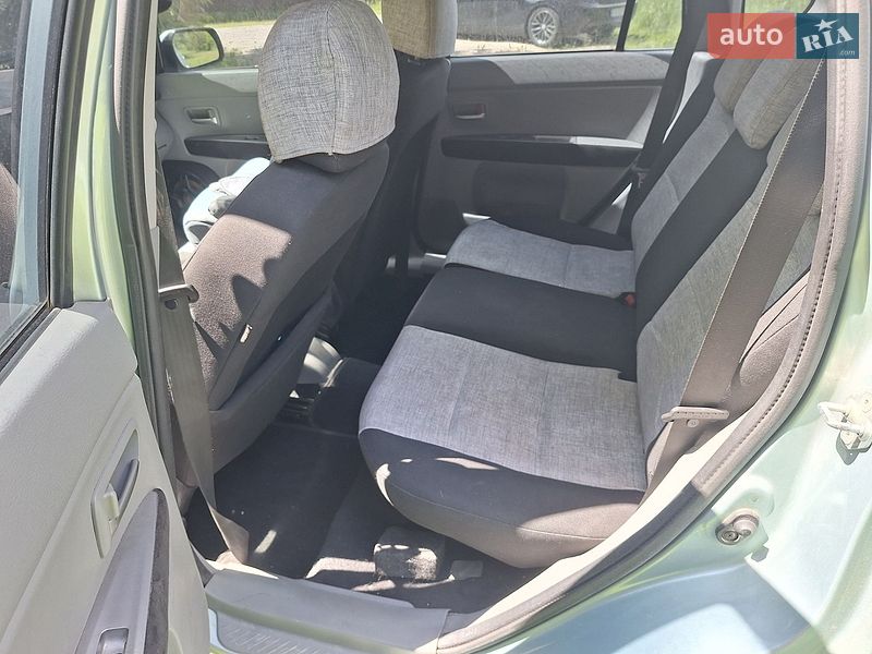 Хетчбек Mazda 2 2004 в Києві фото 13 Хетчбек Mazda 2 2004 в Києві