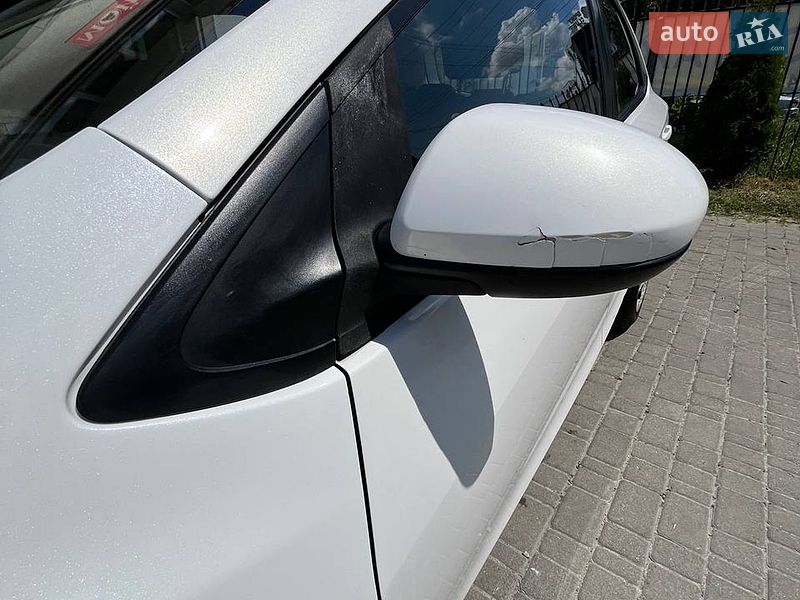 Хетчбек Mazda 2 2008 в Білогородці