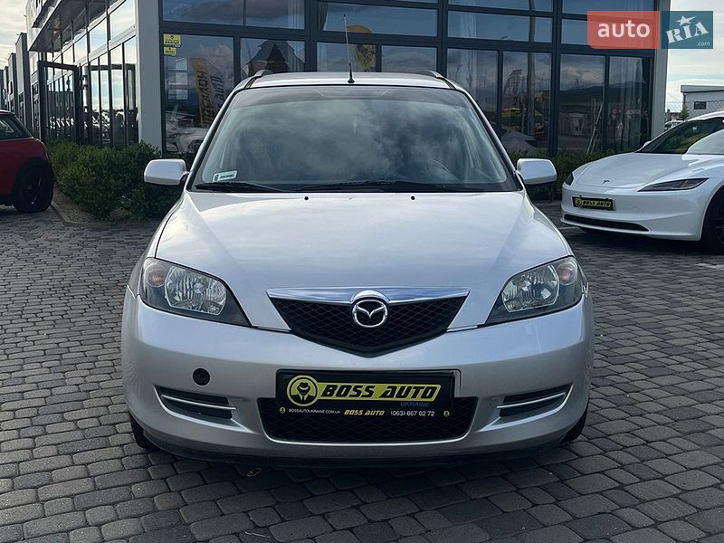 Хэтчбек Mazda 2 2004 в Мукачево
