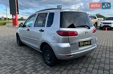 Хэтчбек Mazda 2 2004 в Мукачево