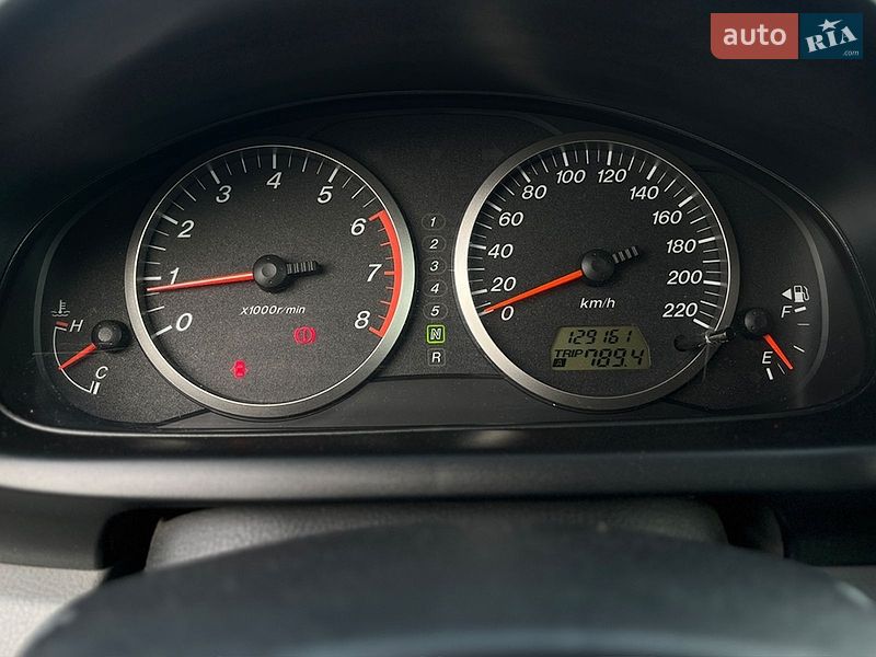 Хэтчбек Mazda 2 2004 в Мукачево
