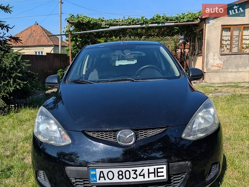 Mazda 2 2009