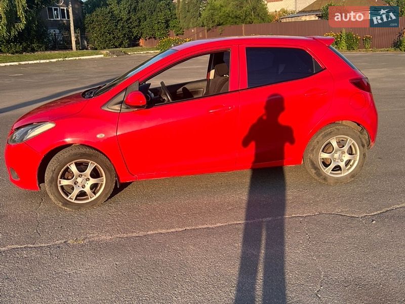 Хетчбек Mazda 2 2008 в Києві фото 3 Хетчбек Mazda 2 2008 в Києві