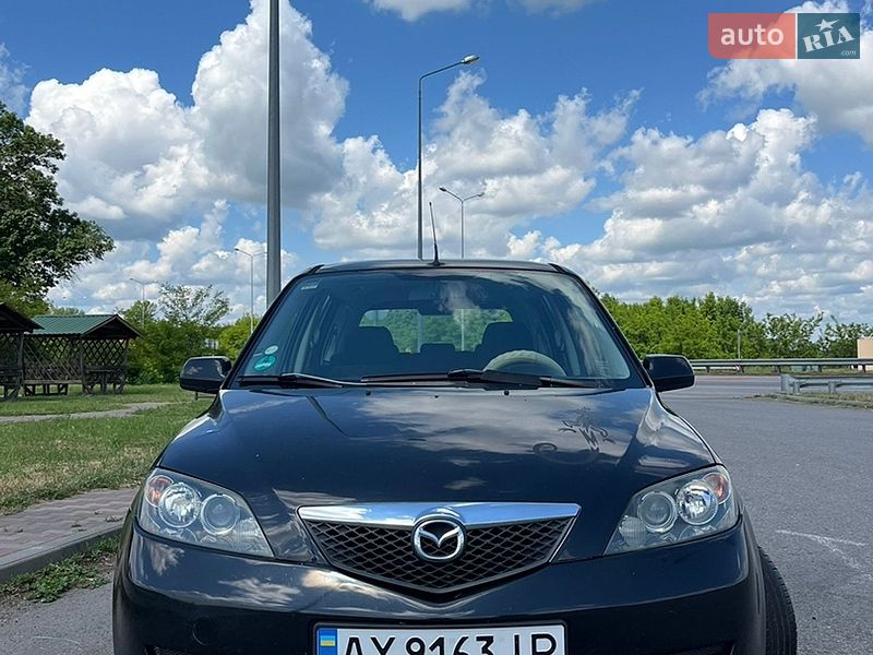 Хэтчбек Mazda 2 2006 в Полтаве