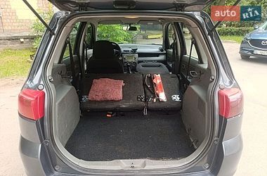 Хетчбек Mazda 2 2004 в Києві
