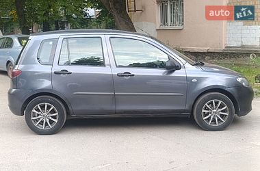 Хетчбек Mazda 2 2004 в Києві