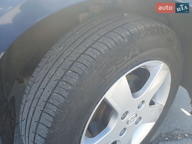 Хетчбек Mazda 2 2007 в Рівному