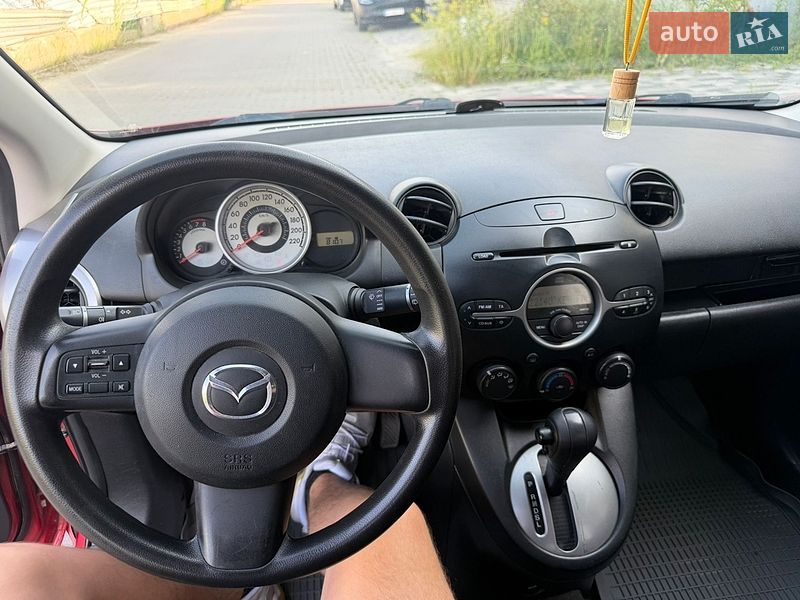 Хэтчбек Mazda 2 2009 в Хмельницком