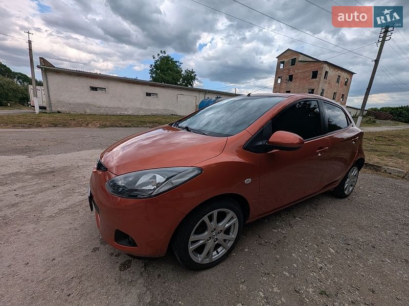 Хэтчбек Mazda 2 2008 в Тернополе