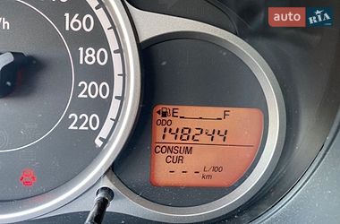 Хетчбек Mazda 2 2010 в Нововолинську