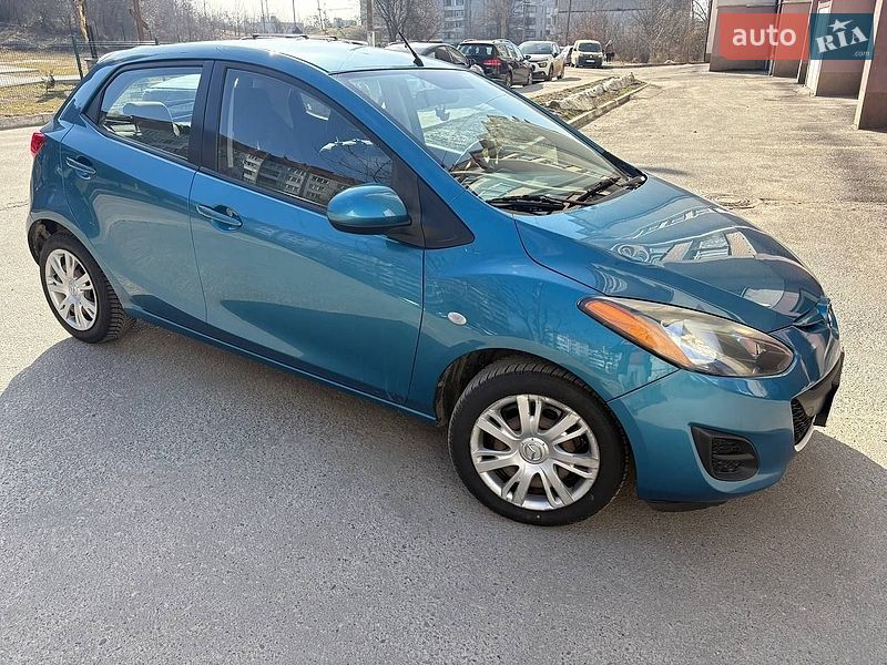 Хетчбек Mazda 2 2012 в Львові
