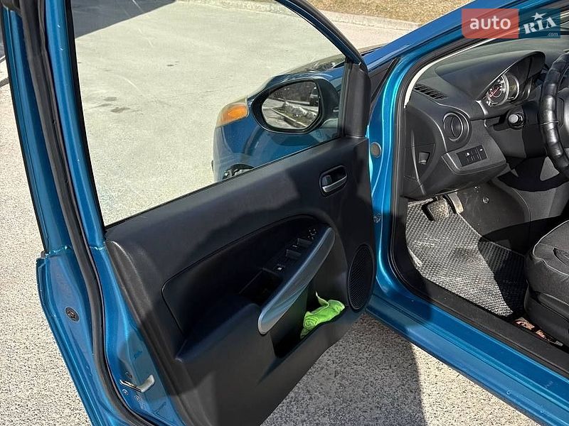 Хетчбек Mazda 2 2012 в Львові