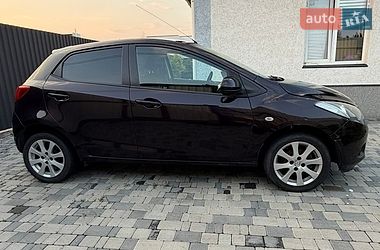 Хетчбек Mazda 2 2008 в Києві