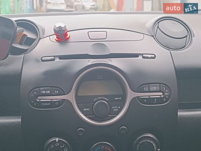Хетчбек Mazda 2 2008 в Києві
