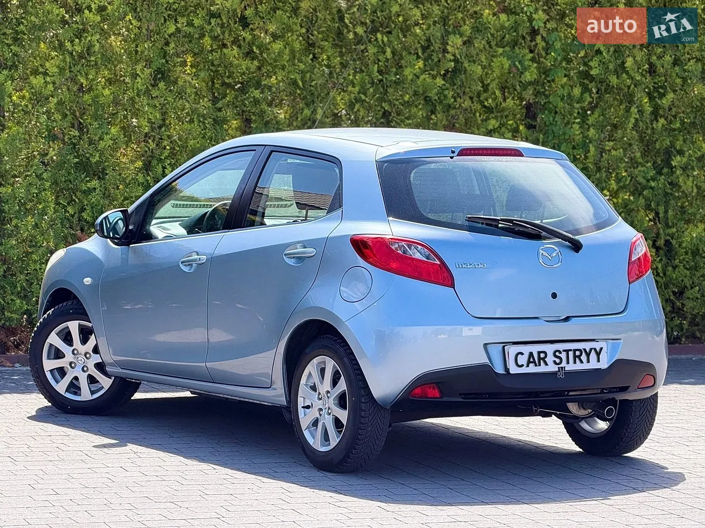 2012 Mazda 2 - мініатюра 13