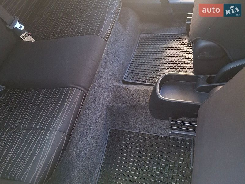 Хетчбек Mazda 2 2008 в Тернополі