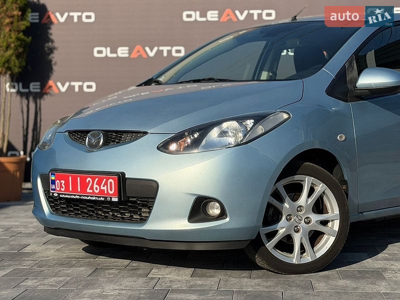 Хетчбек Mazda 2 2009 в Вінниці