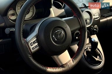 Хэтчбек Mazda 2 2009 в Львове