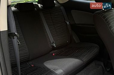 Хэтчбек Mazda 2 2009 в Львове
