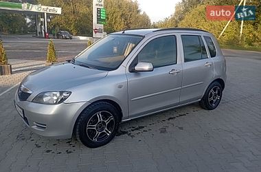 Хэтчбек Mazda 2 2004 в Бродах