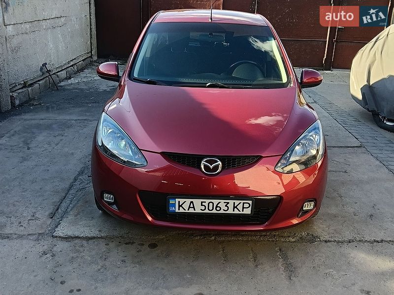 Хэтчбек Mazda 2 2008 в Павлограде