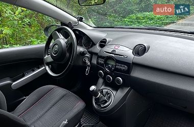 Хетчбек Mazda 2 2011 в Києві