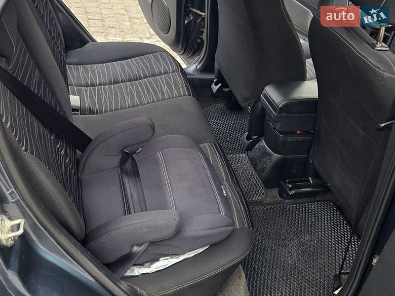 Хэтчбек Mazda 2 2008 в Киеве