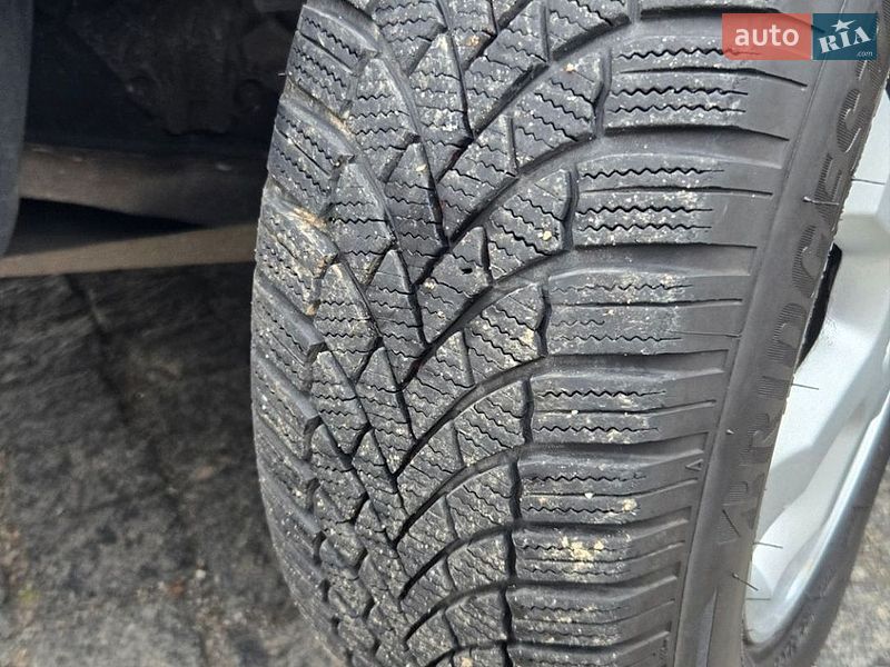 Хэтчбек Mazda 2 2008 в Киеве