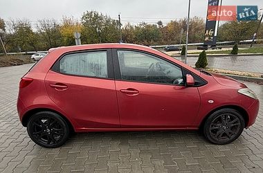 Хетчбек Mazda 2 2008 в Чернівцях