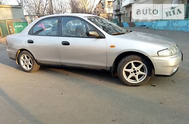 Седан Mazda 323 1998 в Одессе