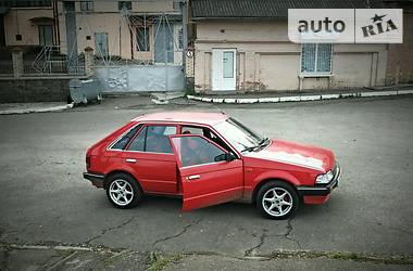 Хэтчбек Mazda 323 1988 в Черновцах