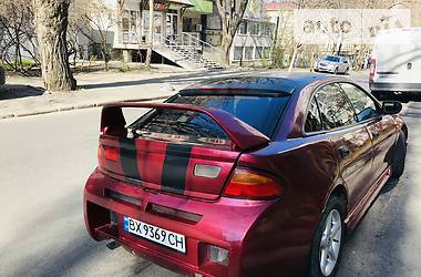 Хэтчбек Mazda 323 1996 в 