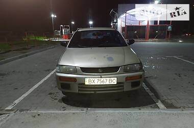 Седан Mazda 323 1995 в Хмельницком