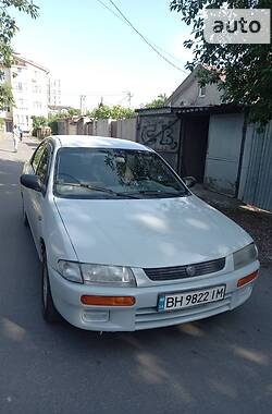 Седан Mazda 323 1997 в Одессе