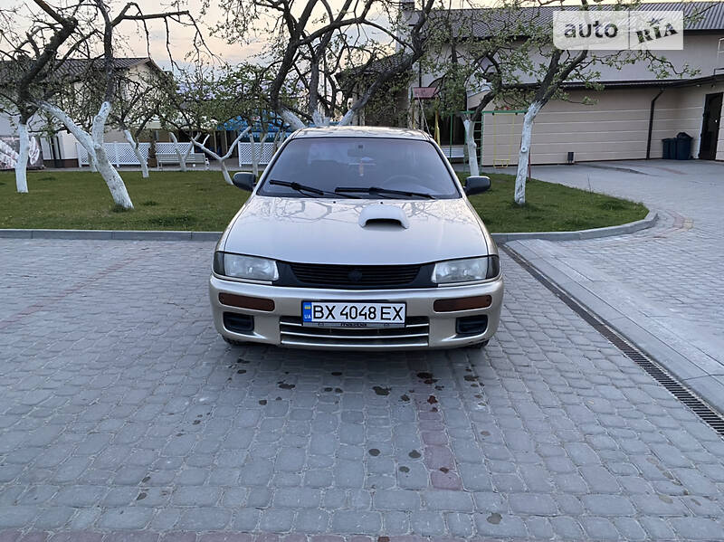 Седан Mazda 323 1996 в Дунаевцах