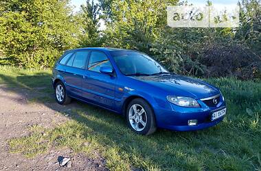 Хэтчбек Mazda 323 2003 в Бердичеве