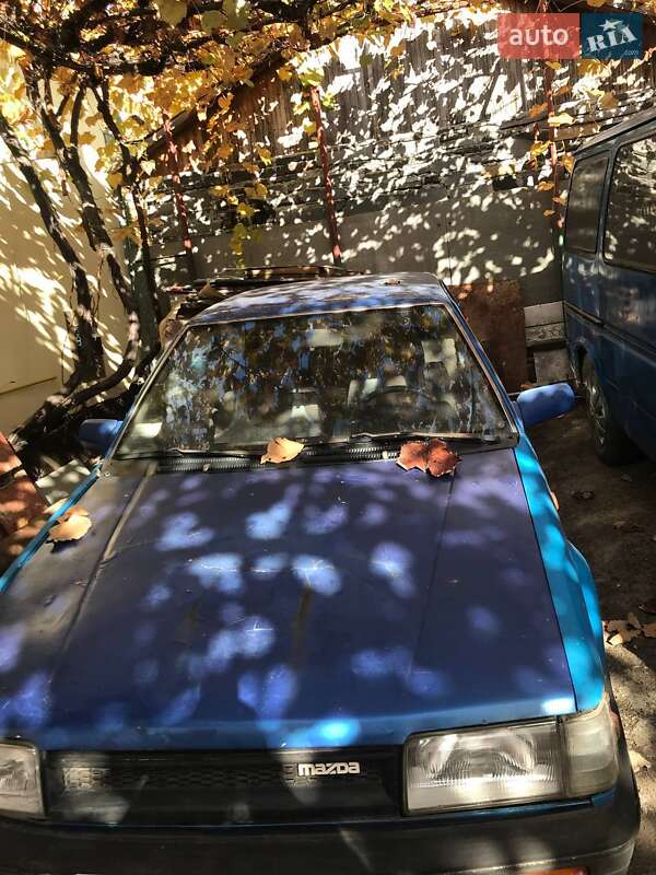 Хетчбек Mazda 323 1986 в Іршаві фото 40 Хетчбек Mazda 323 1986 в Іршаві