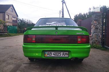 Седан Mazda 323 1991 в Ізяславі