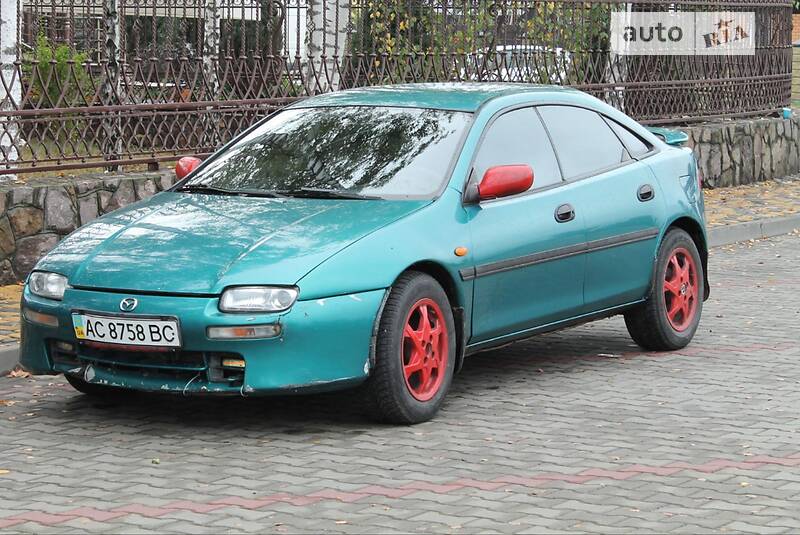Хетчбек Mazda 323 1995 в Луцьку