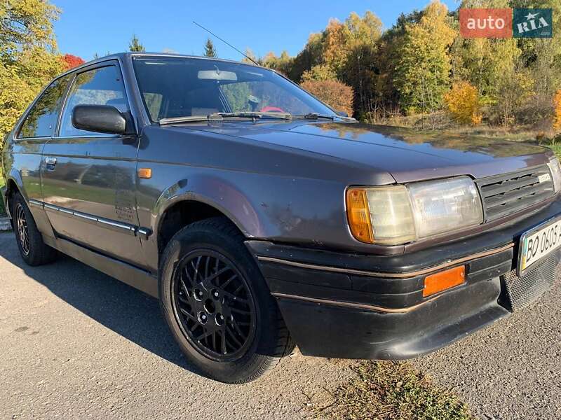 Хетчбек Mazda 323 1987 в Фастові