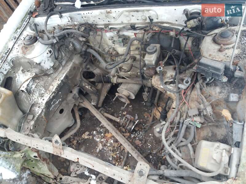 Хэтчбек Mazda 323 1986 в Калуше