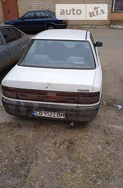 Седан Mazda 323 1992 в Нежине