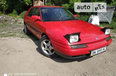 Хэтчбек Mazda 323 1990 в 