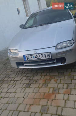 Хэтчбек Mazda 323 1995 в 