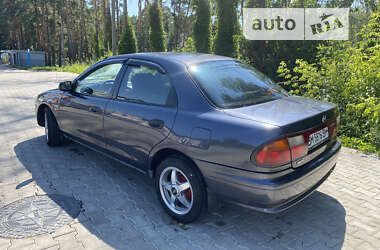 Седан Mazda 323 1998 в Кролевце